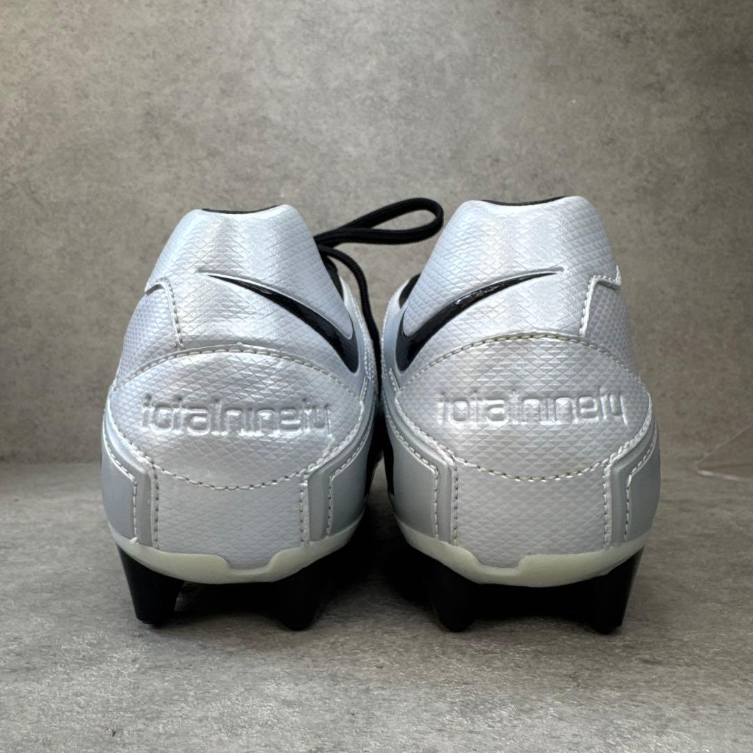 激レア！NIKE ナイキ　トータル90 ストライク　サッカースパイク