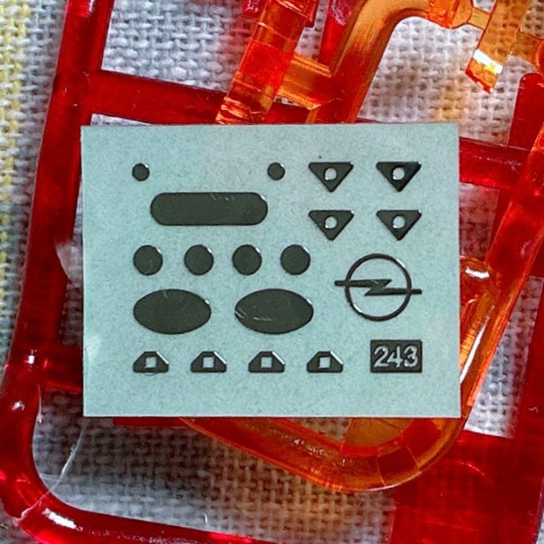 絶版 タミヤ 1/24 オペル・アストラ V8クーペ DTM デカール状態良好