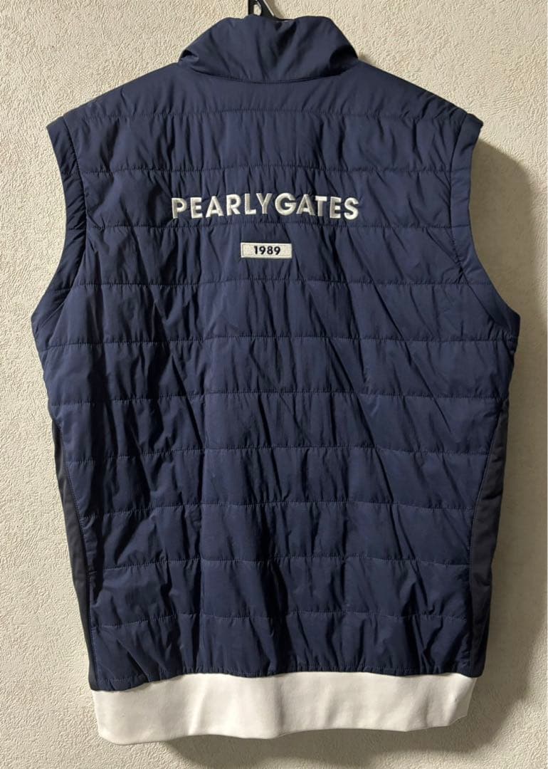 Pearly Gates: リバーシブルベスト, PERTEX、中綿