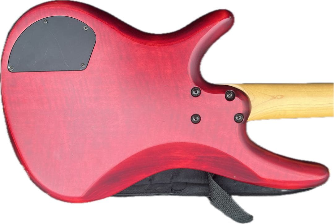 Ibanez Soundgearベース