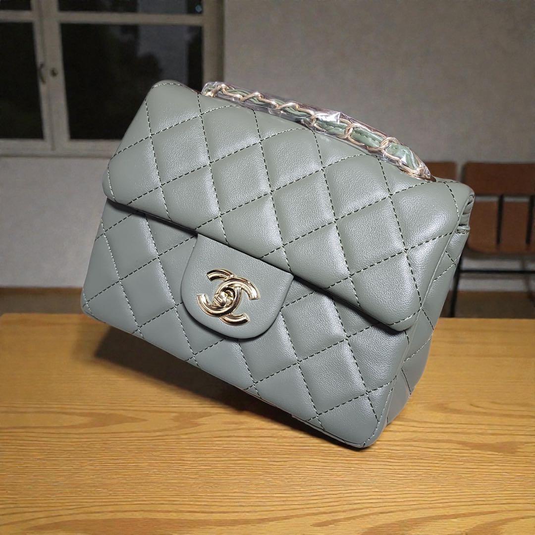 シャネル　ショルダーバッグ　ミニショルダー　ノベルティ