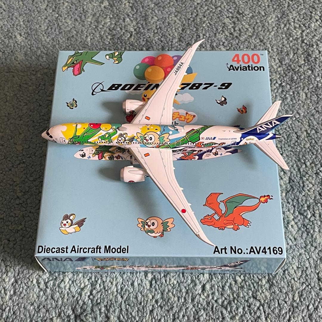 ANA 全日空 787-9 ポケモン ピカチュウジェット AV スタンド付き