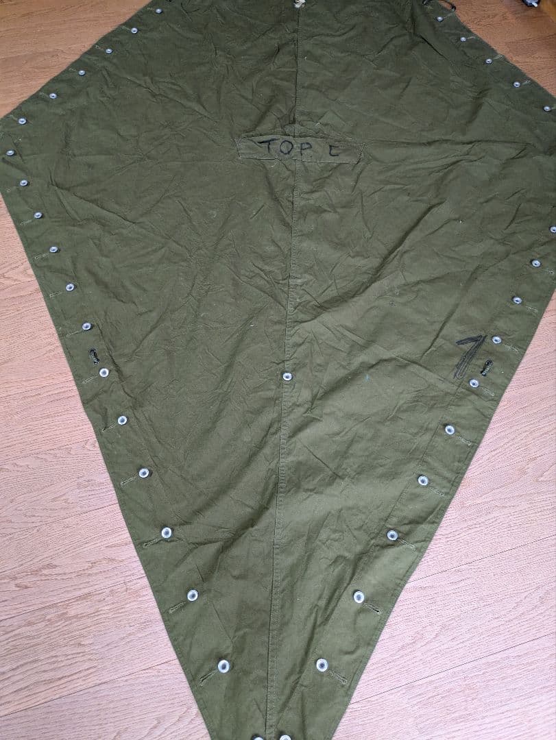 ノルウェー軍幕　2枚　used 銀ボタン　展開図あり