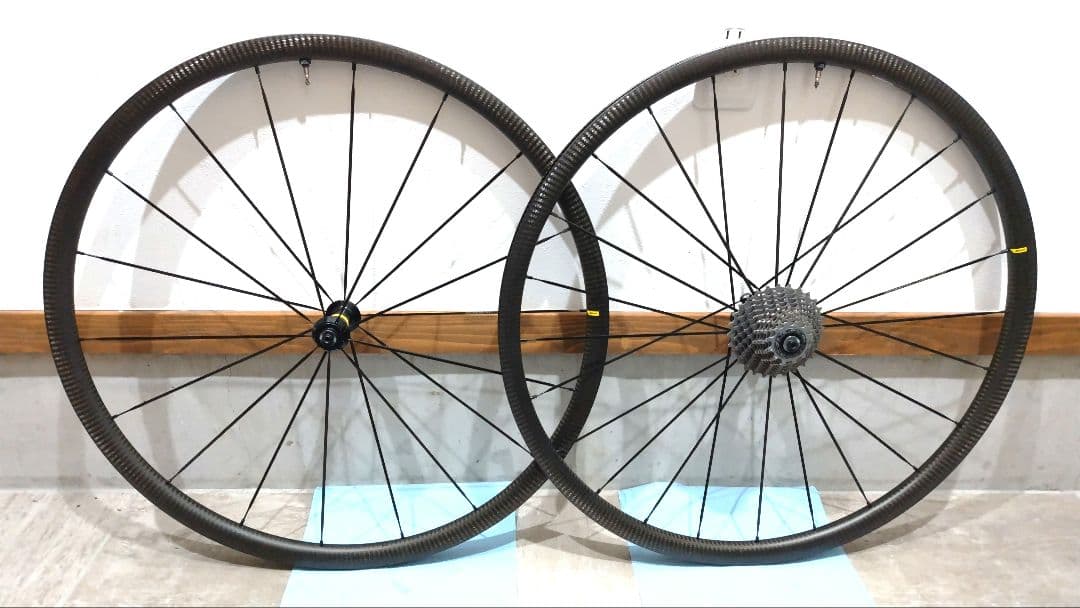 MAVIC KSYRIUM PRO CARBON SL UST チューブレス対応