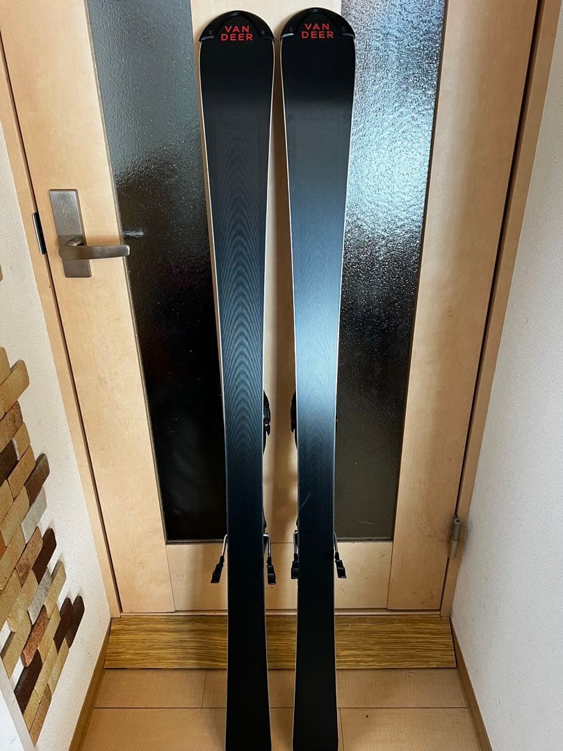 ジュニア用138cm VANDEER REDBULL SL-JR