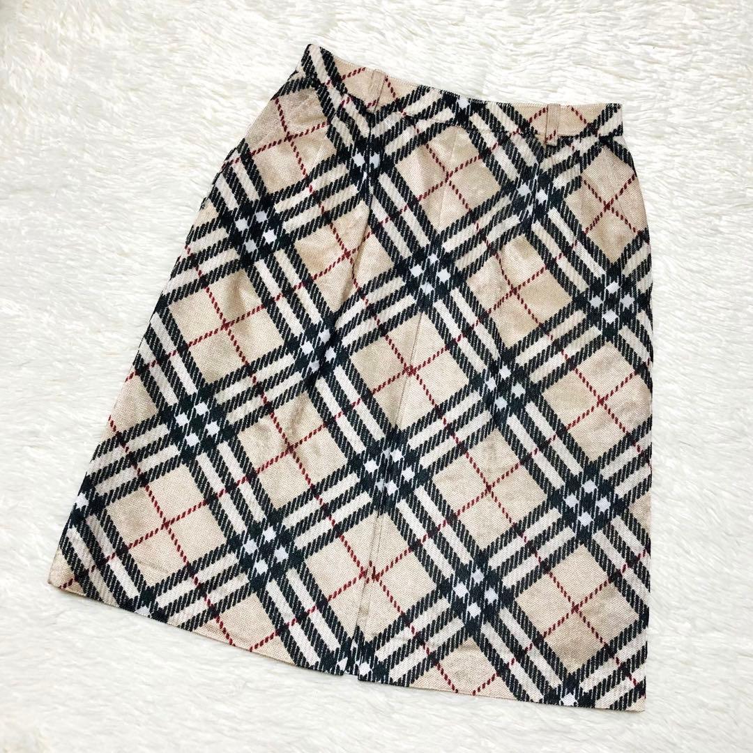 美品✨バーバリー ゴルフ スカート ひざ丈 ノバチェック ベージュ