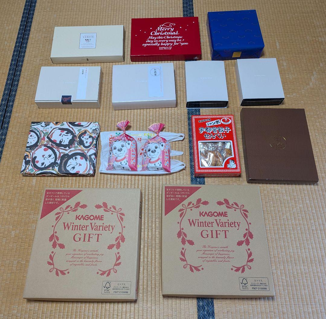 菓子11点 佃煮1点 ジュース2点