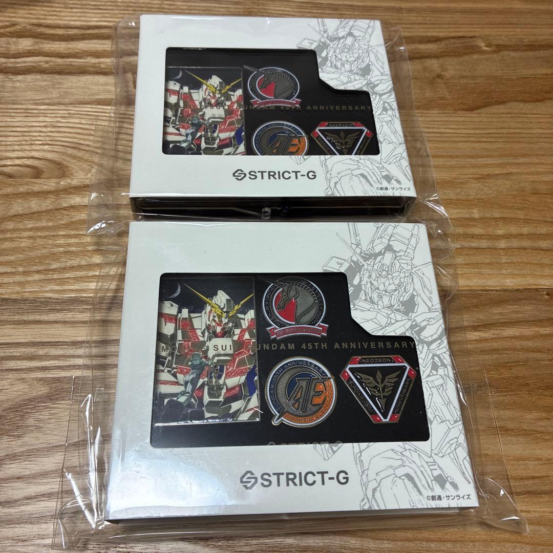 STRICT-G『機動戦士ガンダムUC』ガンダムシリーズ45周年記念ピンズセット