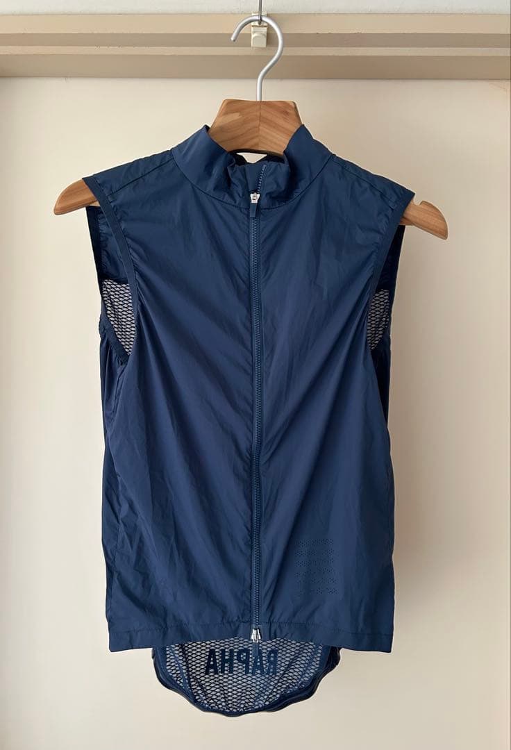 【美品】Rapha ジレ　ネイビー