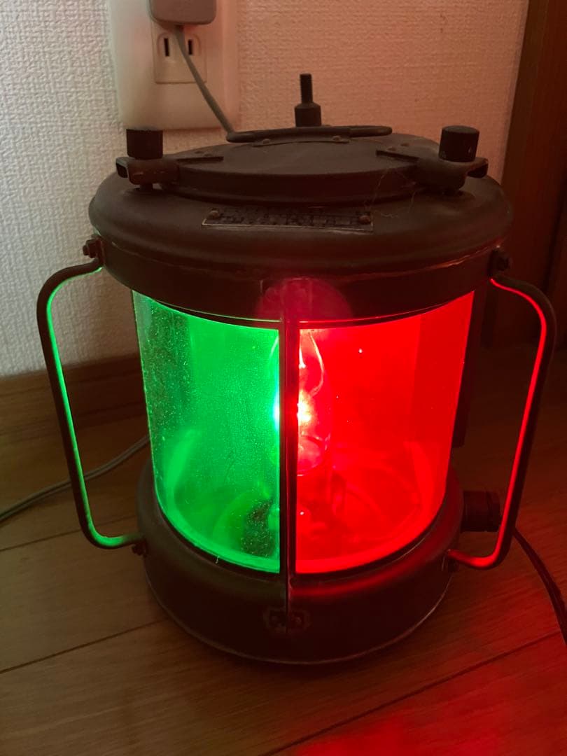 運輸省型式あり　甲種両色燈　都電使用？