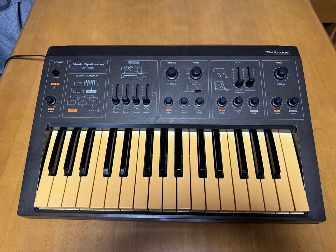 鍵盤楽器 Technics SY-1010