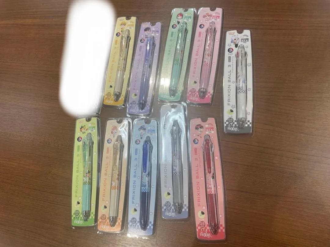 カラフルピーチ　ボールペン11本セット