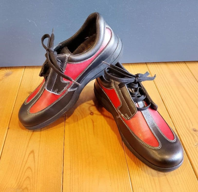 【美品】BALLY レディース ゴルフシューズ 23.5cm 本革