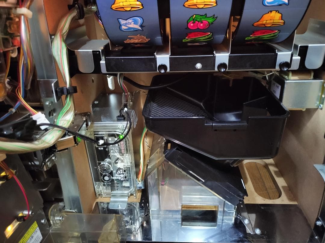 【パチスロ実機】サミー（SANYO）★ダービーボーイ【不要機付】４号機