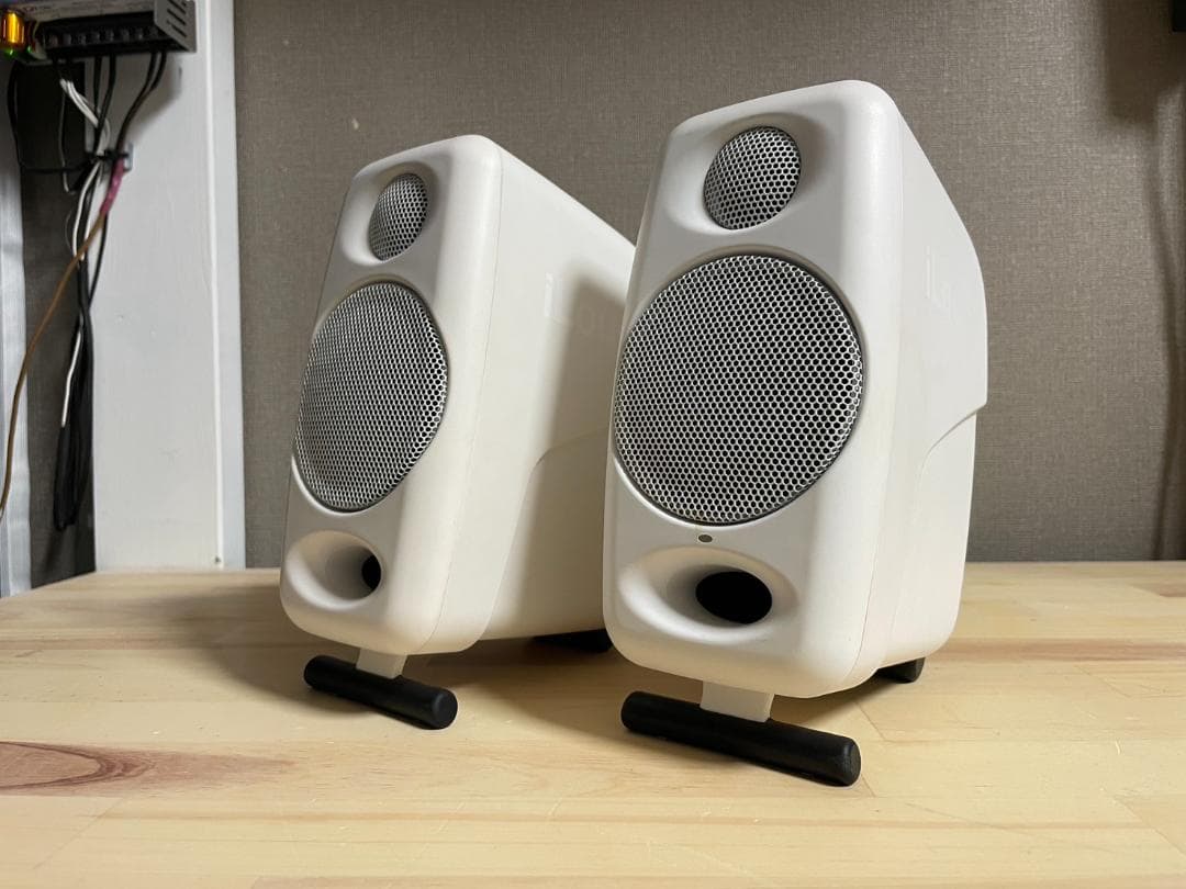 Ik multimedia iLoud micro monitor ホワイト