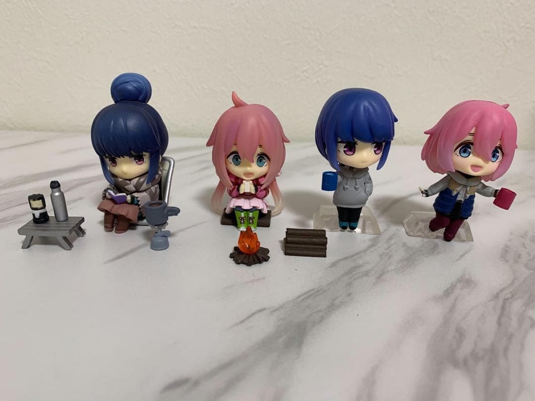 ゆるキャン　あそーと　ガチャ　フィギュア