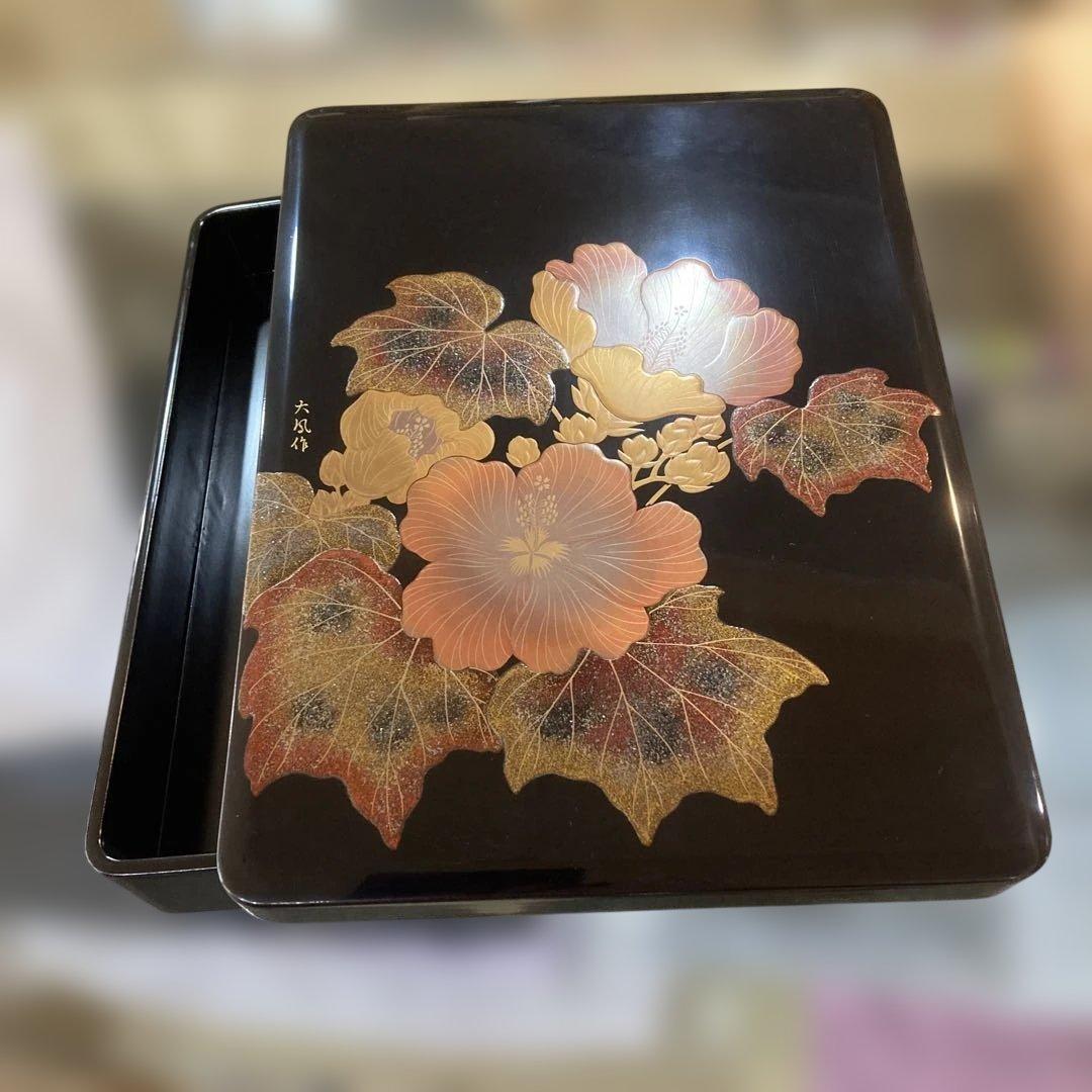 大風作 重箱 花と葉の金箔装飾 輪島塗