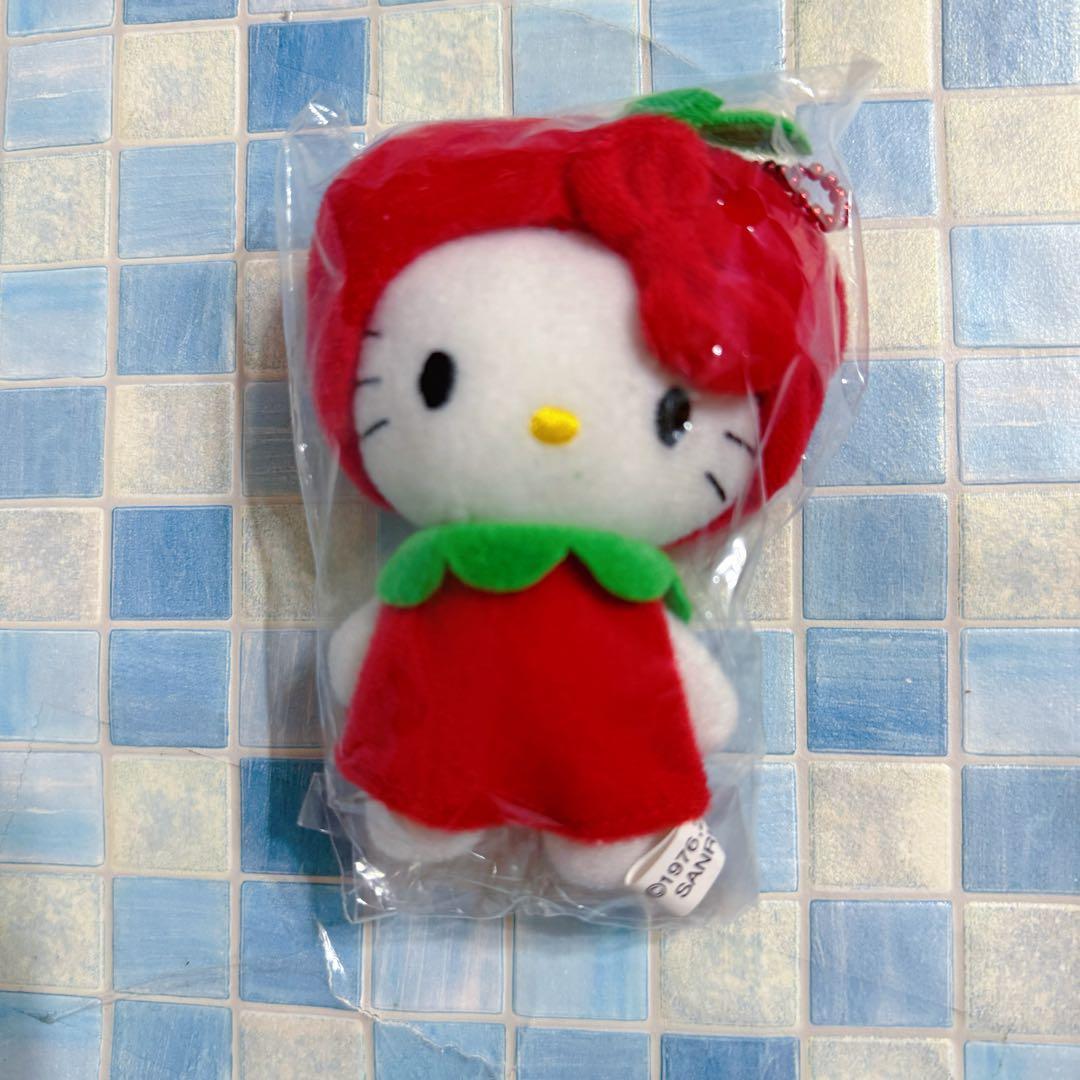 サンリオ　ハローキティ りんご、りんごキティ ぬいぐるみ 着ぐるみ 2006年