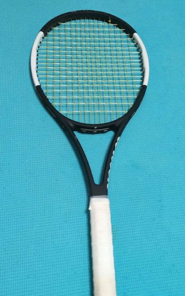 Wilson Pro Staff 97cvフェデラーv12 RF テニスラケット