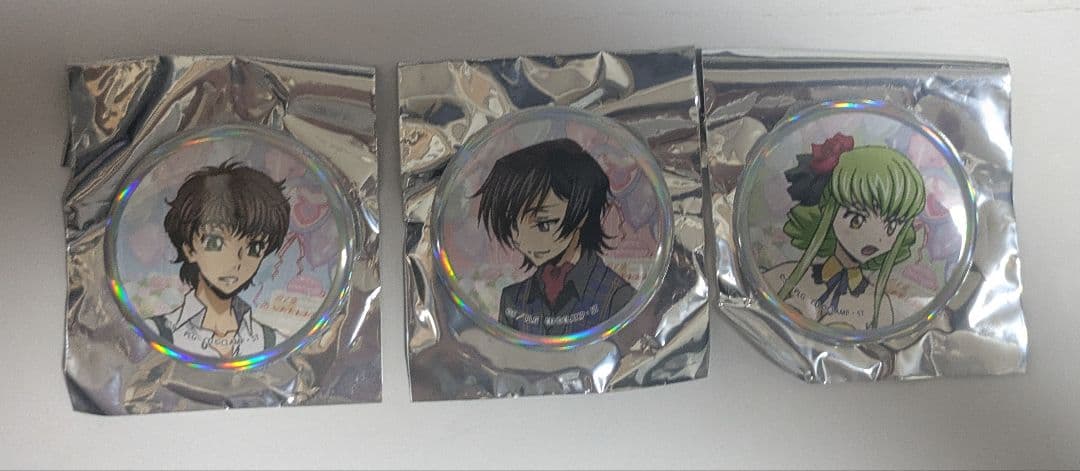 コードギアス マルイ ホログラム 缶バッジ 3個セット