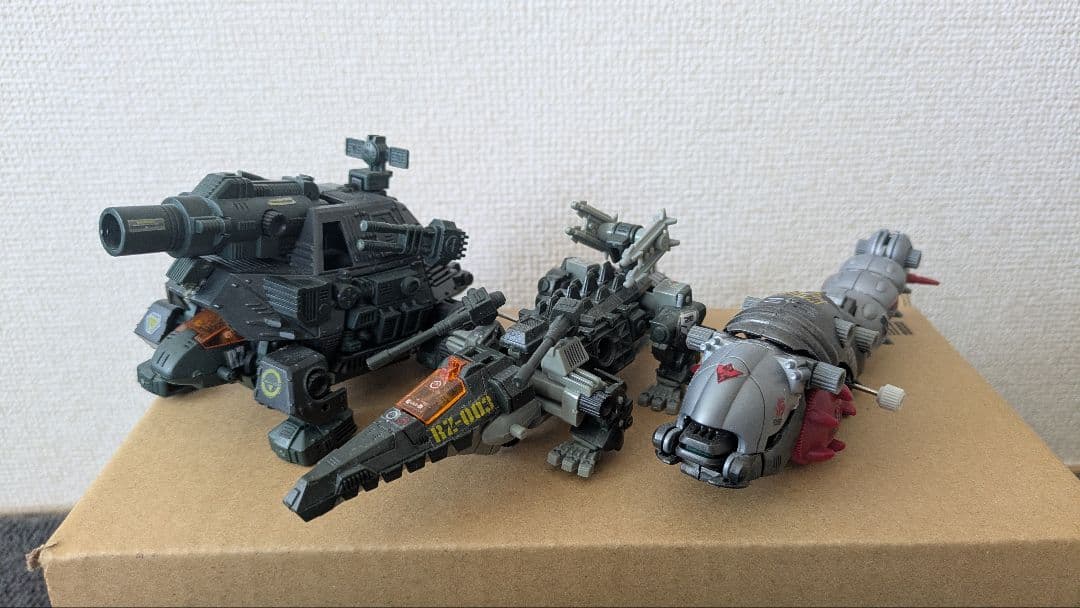 機獣新世紀　ZOIDS　　モルガ　カノントータス　バリゲーター　シーパンツァー