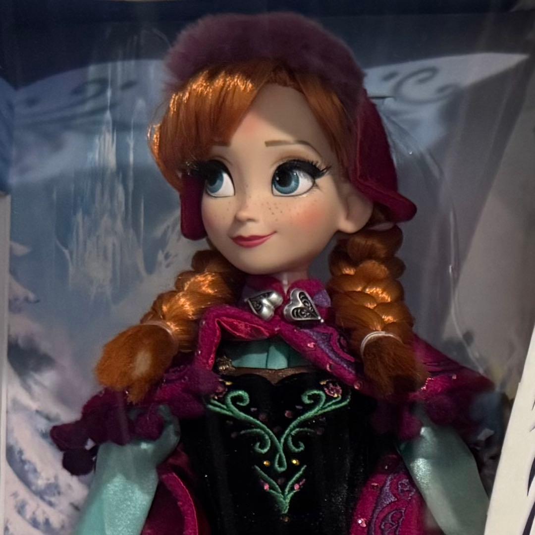ディズニーストア アナと雪の女王 リミテッドドール アナ＆エルサ4体 日本未発売