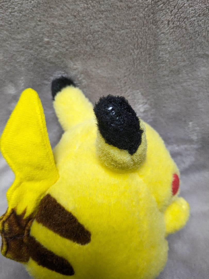 TOMY ピカチュウ ぬいぐるみ 当時