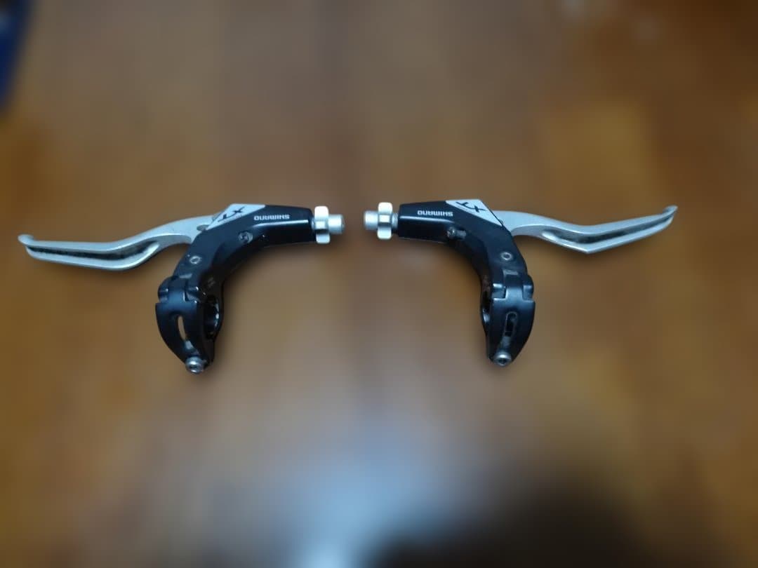 Shimano 　DEORE　XT ブレーキレバー　左右　中古品
