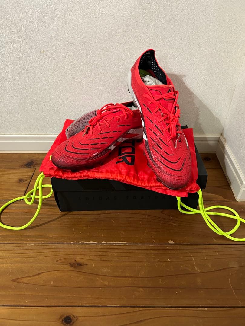 adidas プレデター　ELITE HG/AG JAPAN
