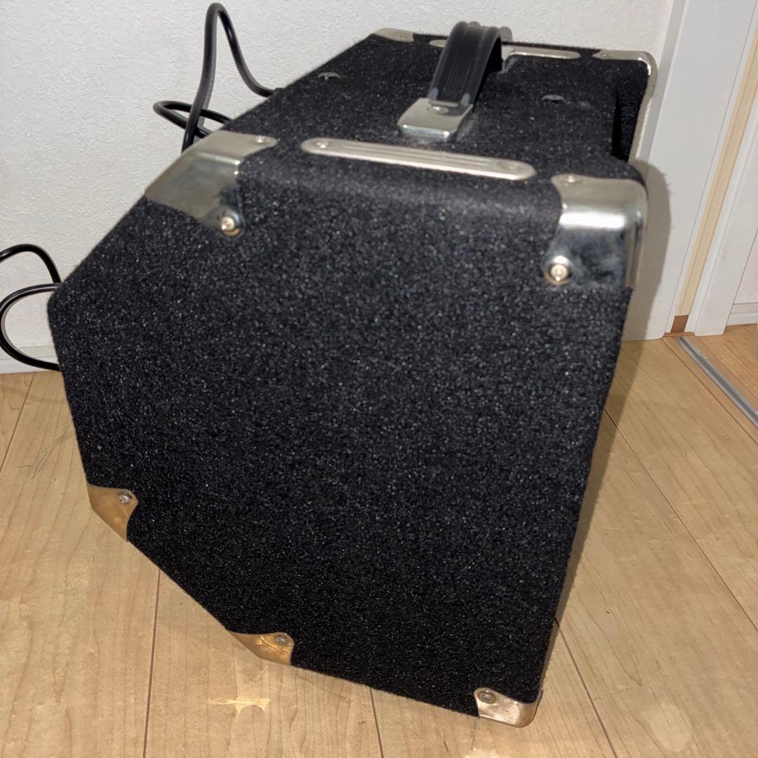 Hartke A25 25W ベース用アンプ