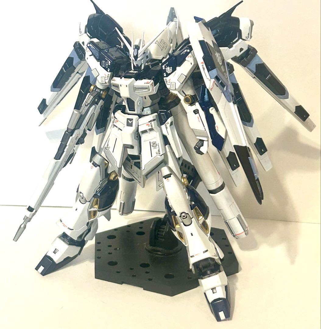 RGハイニューガンダム完成品 全塗装