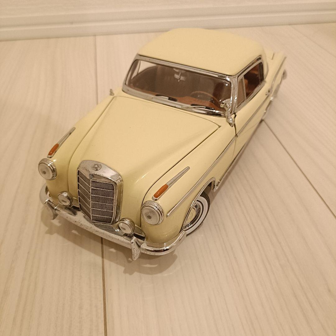 激レア サンスター製 １/18・1958 メルセデスベンツ 220SE クーペ