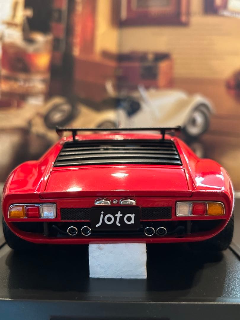 ミニカー ランボルギーニ イオタ 1/18 京商 Lamborghini