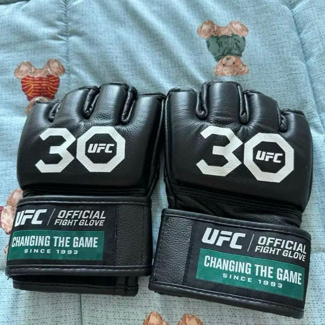 UFC 公式ファイトグローブ 30周年
