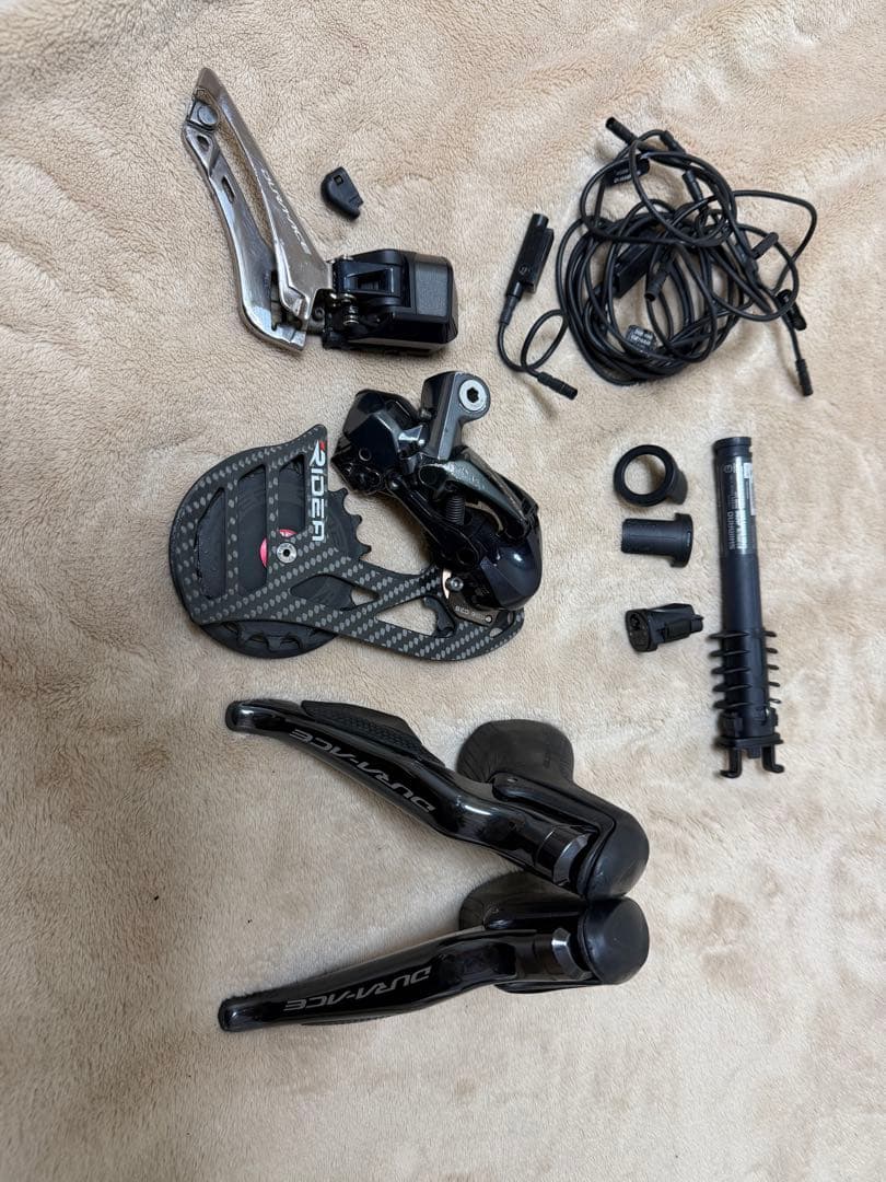 SHIMANO DURA-ACE Di2 R9150 コンポセット！！