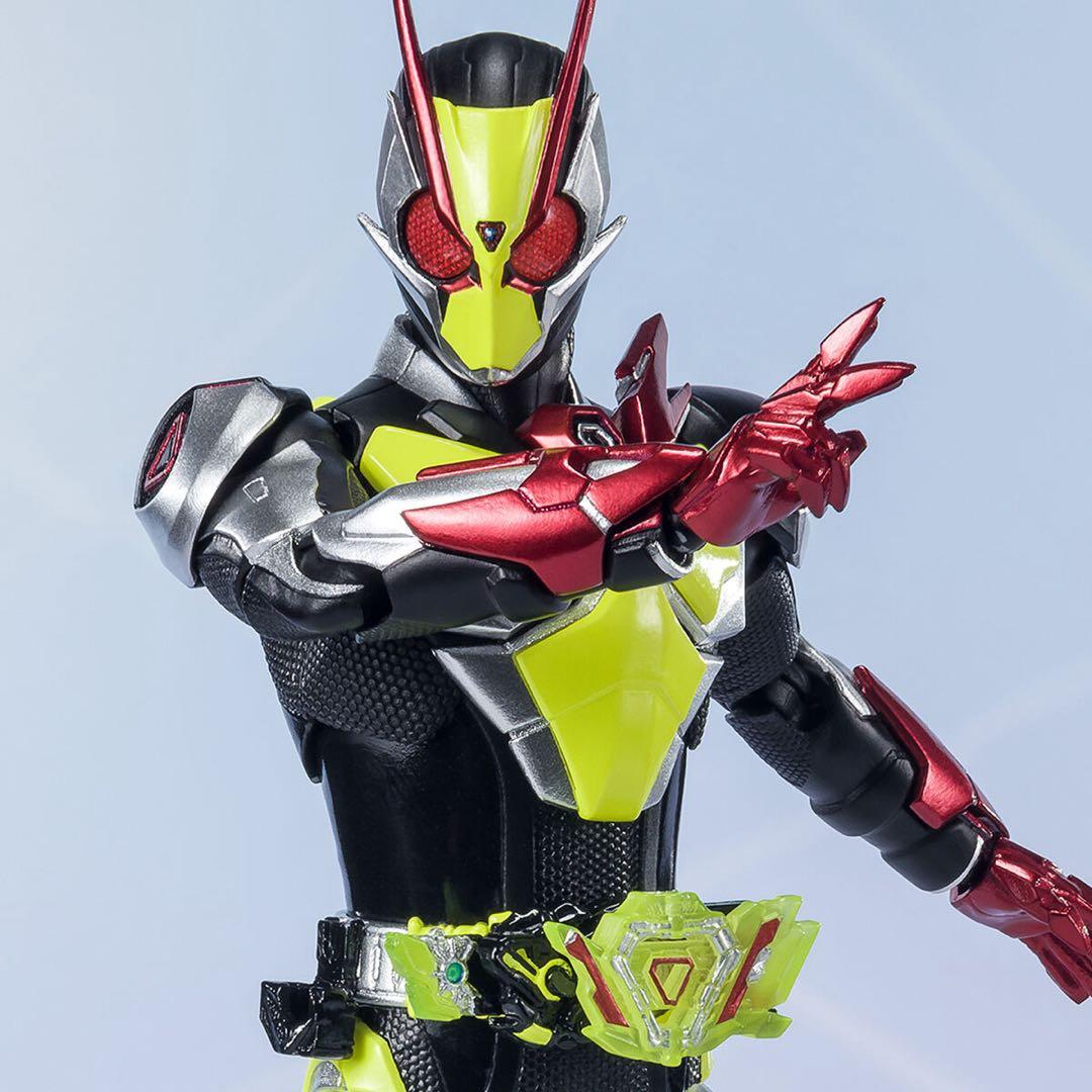 フィギュアーツ 仮面ライダー　ゼロツー　美品　交換パーツ付き