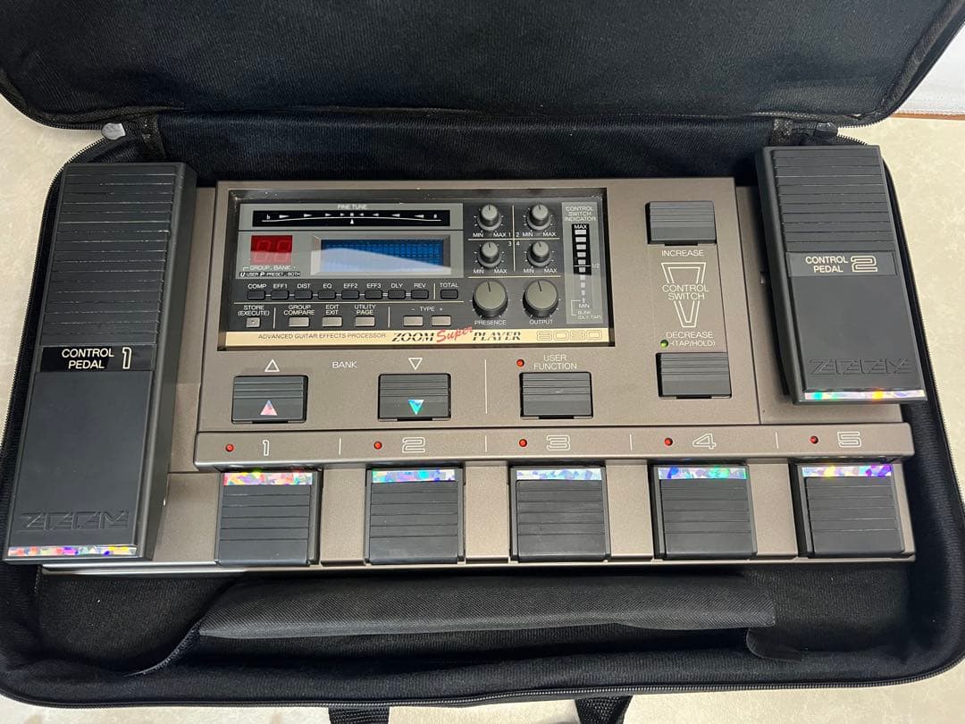 ZOOM　Super PLAYER 8080 ギターマルチエフェクター