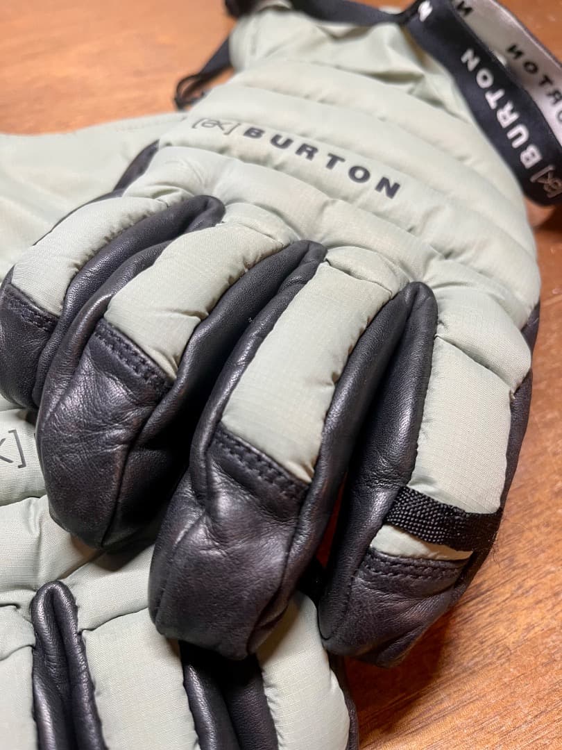【美品】バートン Burton [ak] Oven GORE-TEX グローブ
