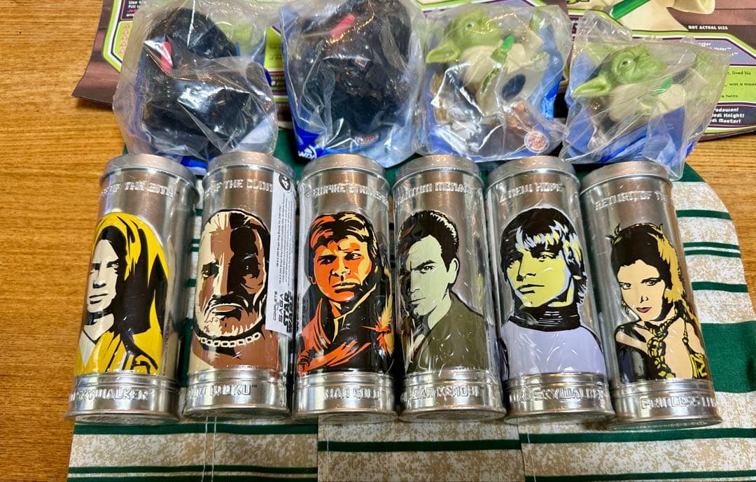 【激レア★非売品★おまけつき】北米バーガーキング限定スターウォーズ腕時計2005