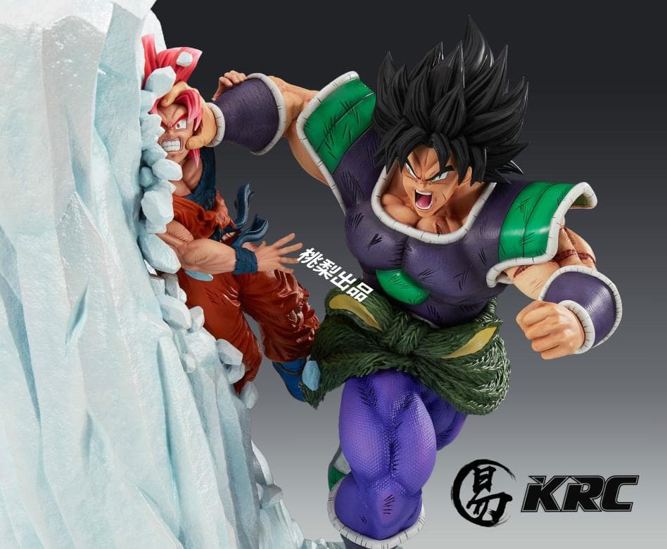 新品未開封『ドラコンボール』　ブロリー　＊　孫悟空　 ガレージキット スタチュー