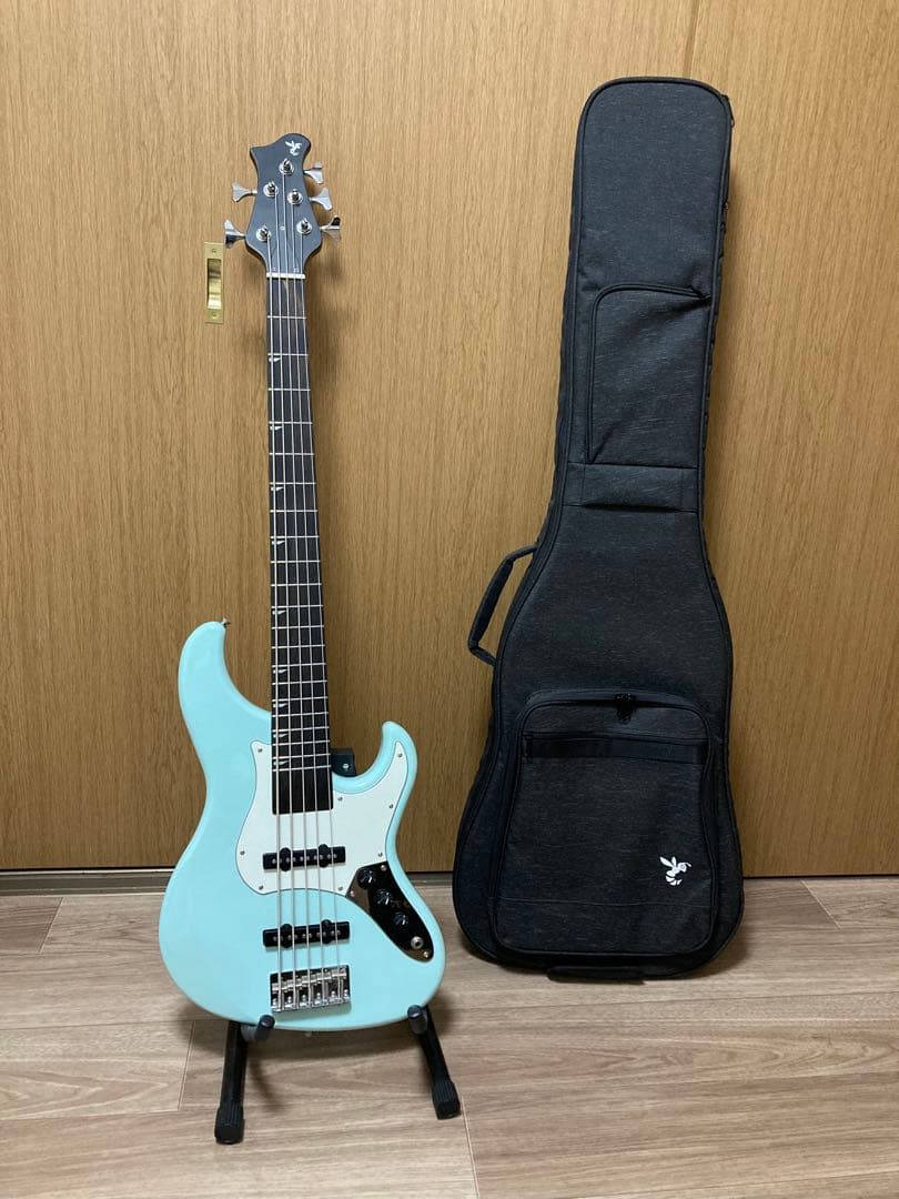 RYOGA (リョウガ) 5弦エレキベース Val-Bass5
