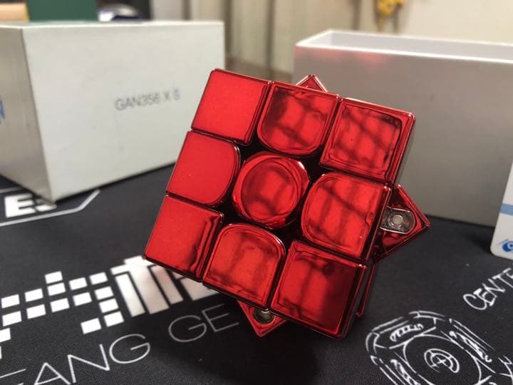 GAN 356XSM llic「電気メッキ」赤色 ルービックキューブ