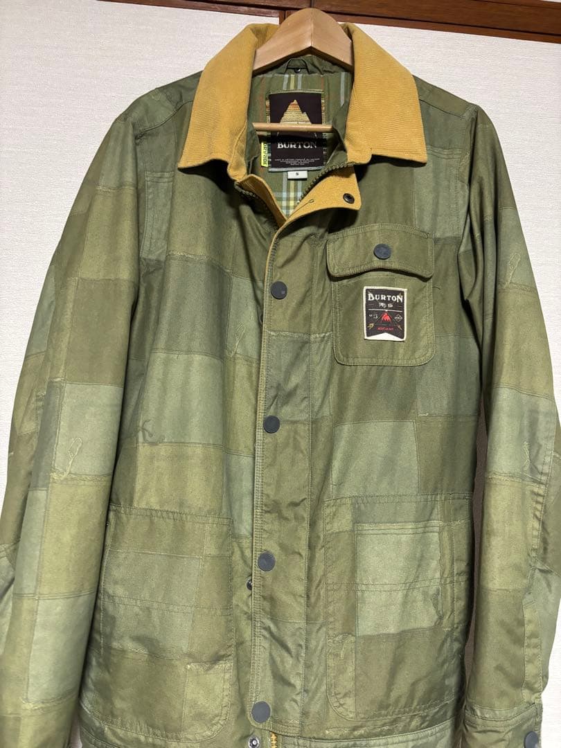 BURTON オリーブグリーンジャケット