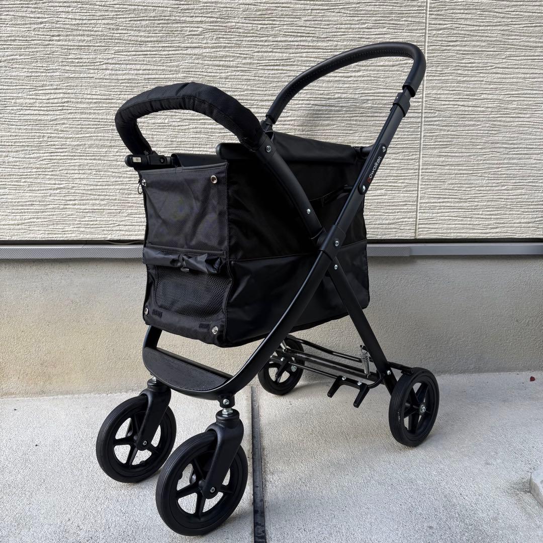 エアバギー　ゴーウォーカー　Gowalker　　ペットカート　ブラックフレーム
