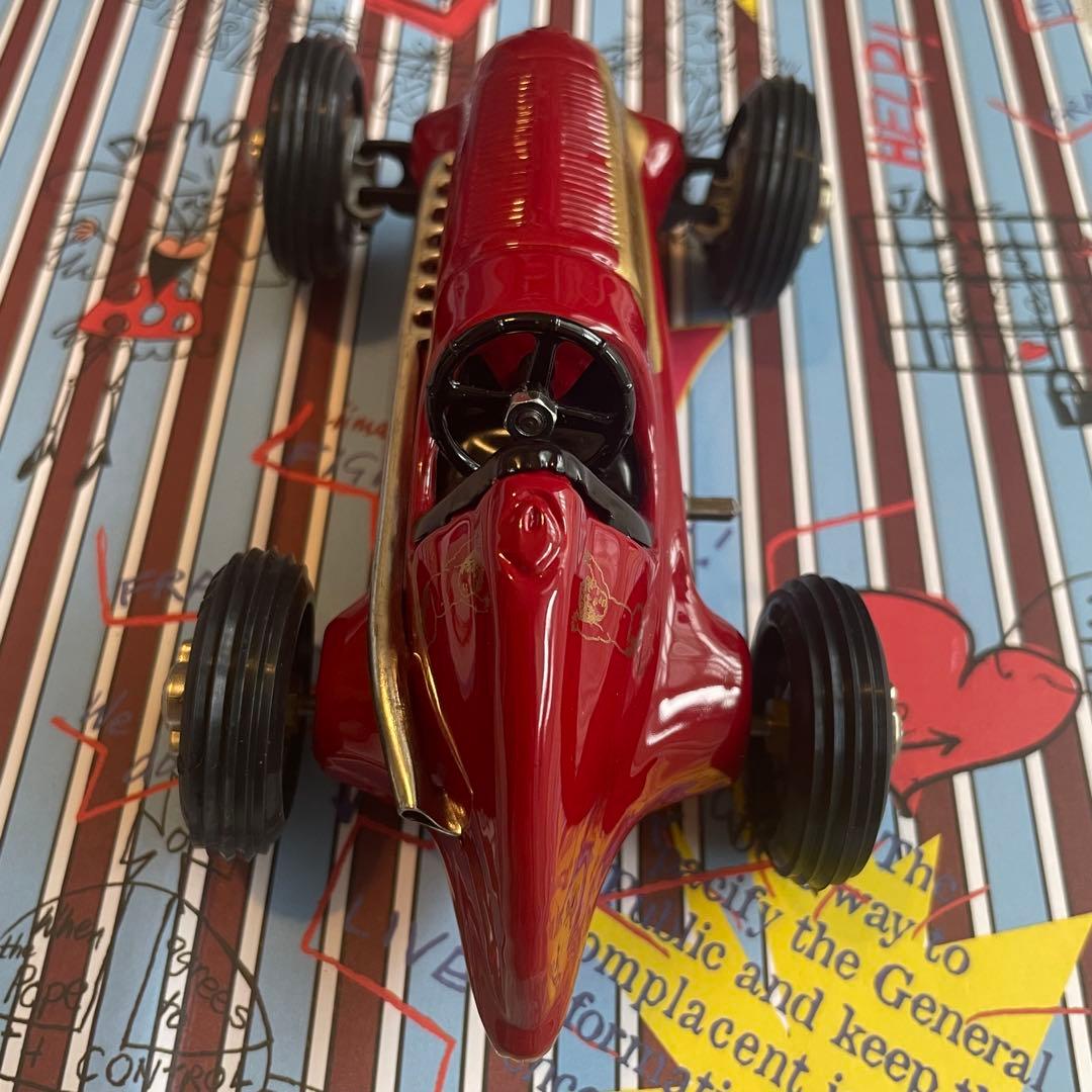 Vivienne Westwood コラボ　Schuco シュコー　ミニカー　赤