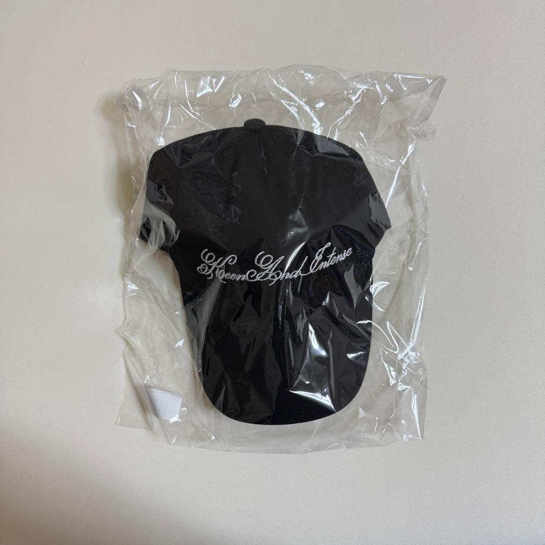 超特急 カイ KEEN AND INTENSE LOGO CAP