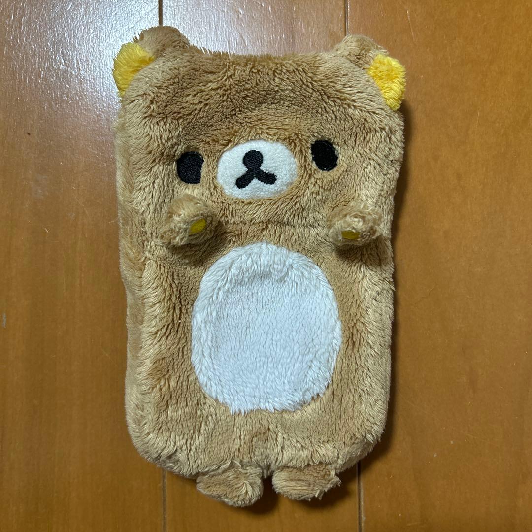 リラックマ　カラビナ付き　スマホポーチ