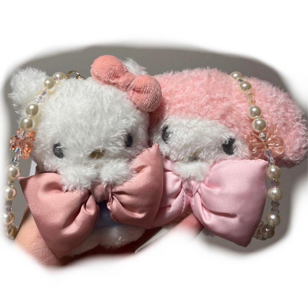 メゾンドフルール　マイメロディ　ぬいぐるみチャーム　マスコット　ハローキティ
