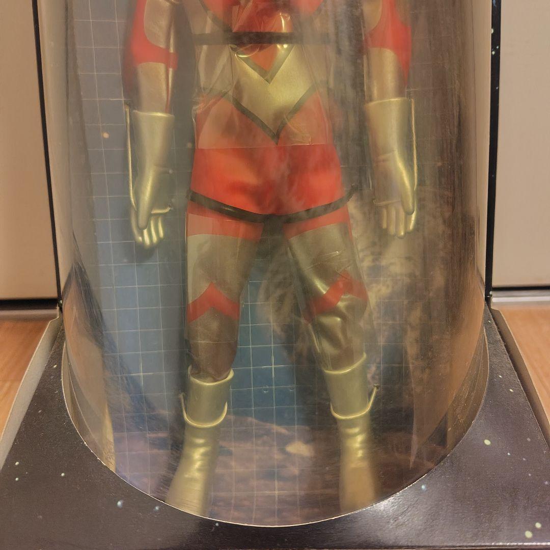 ニセウルトラマン 未開封フィギュア メディコム
