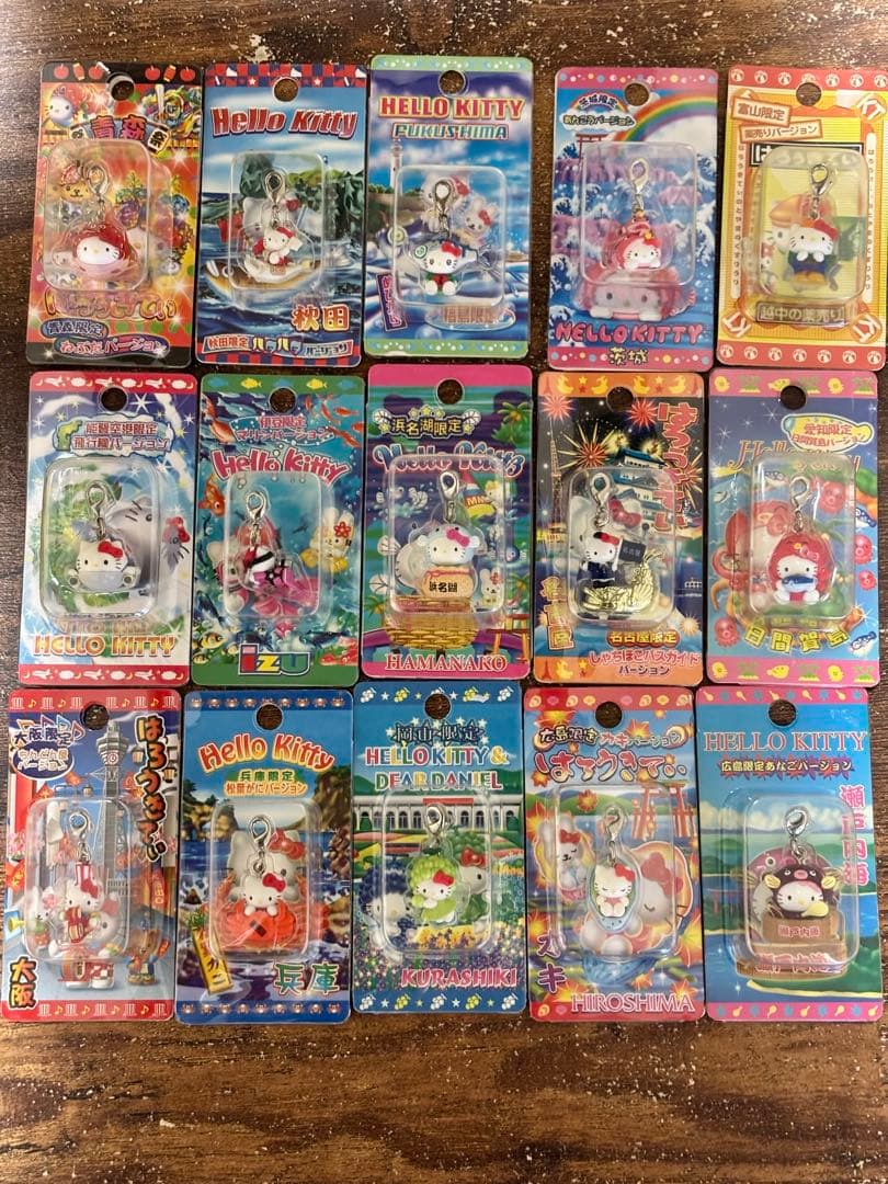 ご当地キティ ファスナーマスコット　15個セットまとめ売り